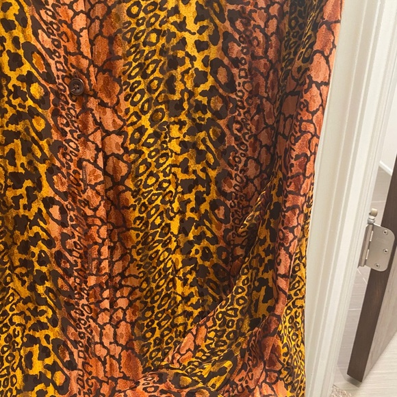 Escada silk blouse, leopard print - Picture 3 of 4